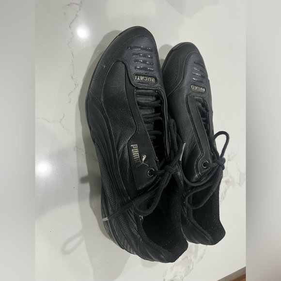 Puma Ducati motorcycle shoes like new - Picture 2 of 2